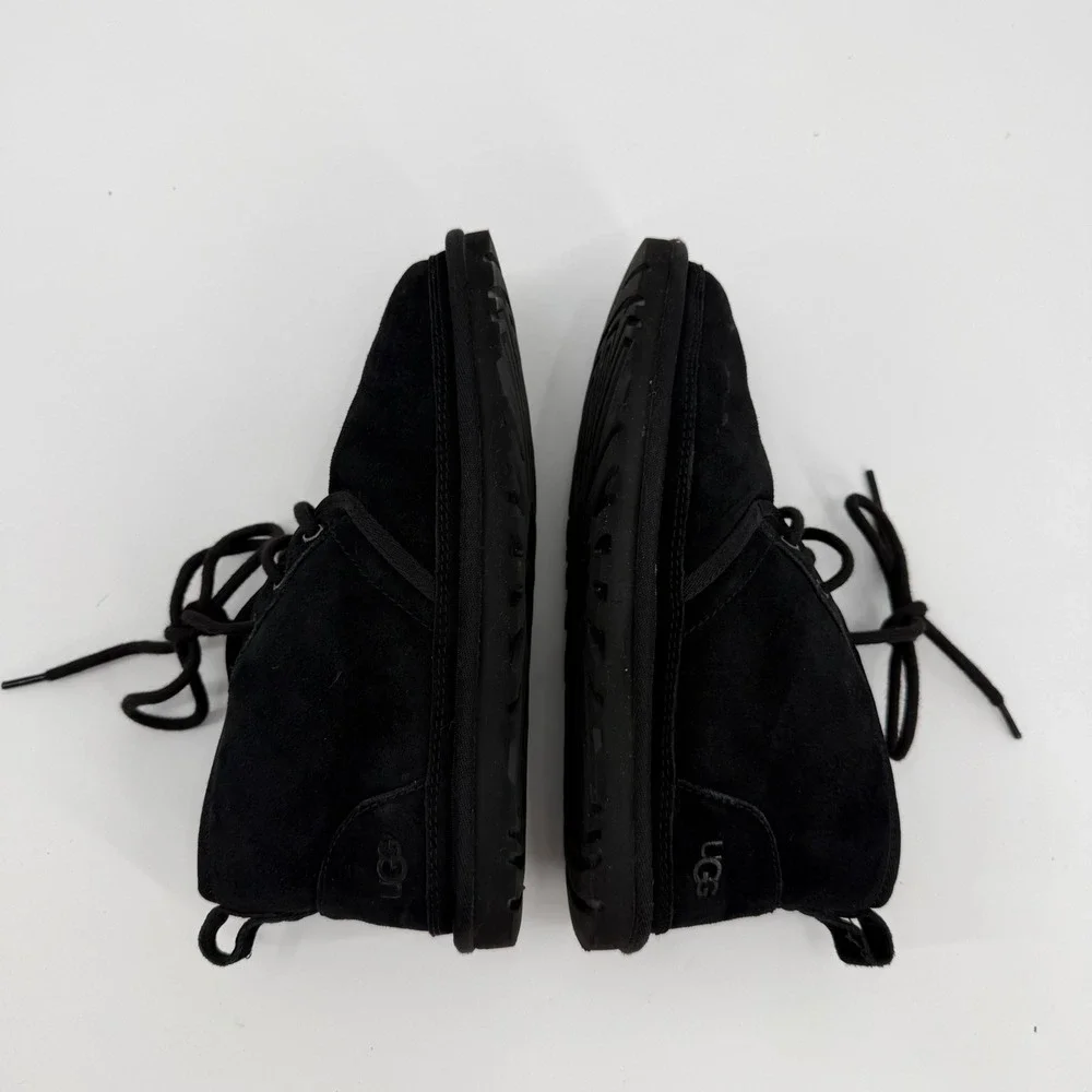 UGG Neumel Black Suede Lace Up Chukka Boots 3236 Mens 7 Womens 9